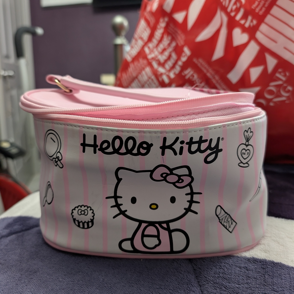 Hello Kitty Pink Kids Accessory Bag